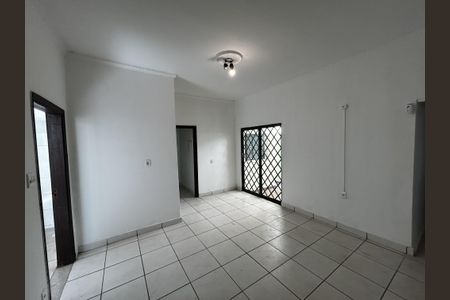 Sala de casa para alugar com 6 quartos, 450m² em Centro, Campinas