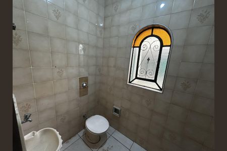 Casa para alugar com 450m², 6 quartos e 3 vagasBanheiro