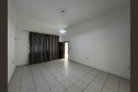 Casa para alugar com 450m², 6 quartos e 3 vagasSala