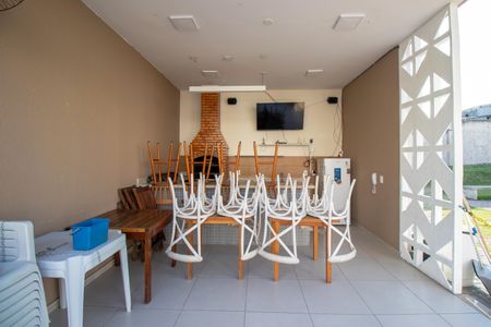 Apartamento para alugar com 42m², 2 quartos e sem vagaÁrea comum - Churrasqueira