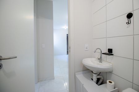 Apartamento para alugar com 42m², 2 quartos e sem vagaBanheiro