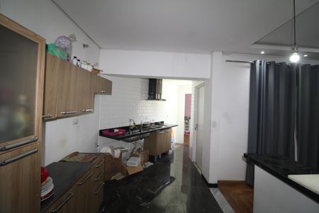 Apartamento para alugar com 75m², 2 quartos e sem vagaSala / Cozinha