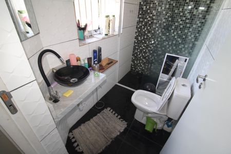 Apartamento para alugar com 75m², 2 quartos e sem vagaBanheiro