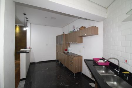 Apartamento para alugar com 75m², 2 quartos e sem vagaSala / Cozinha