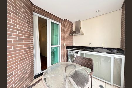 Apartamento à venda com 41m², 1 quarto e 2 vagas Apartamento à venda com 41m², 1 quarto e 2 vagasVaranda gourmet