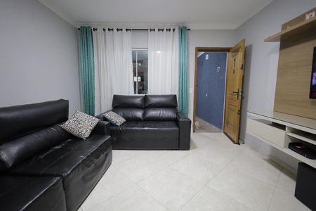 Casa à venda com 167m², 3 quartos e 3 vagasSala