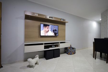 Casa à venda com 167m², 3 quartos e 3 vagasSala
