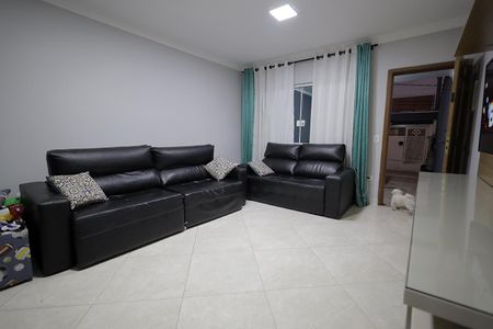 Casa à venda com 167m², 3 quartos e 3 vagasSala