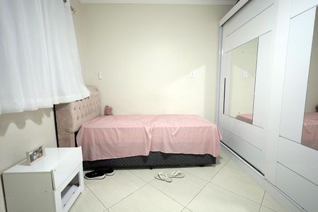 Casa à venda com 167m², 3 quartos e 3 vagasQuarto Suíte 1