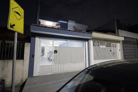 Casa à venda com 167m², 3 quartos e 3 vagasFachada