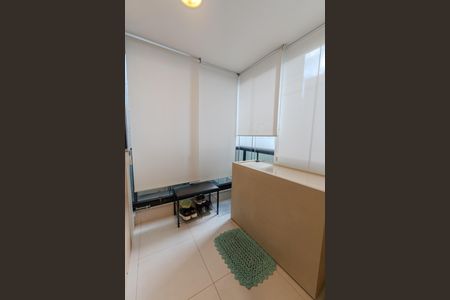 Apartamento à venda com 40m², 1 quarto e 1 vaga Apartamento à venda com 40m², 1 quarto e 1 vagaSacada