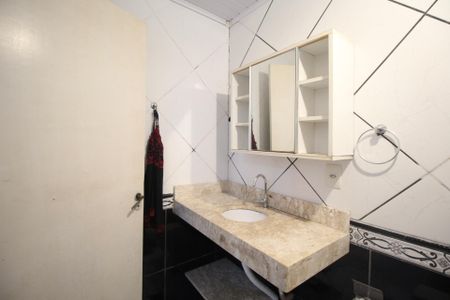 Casa para alugar com 120m², 3 quartos e 3 vagasBanheiro