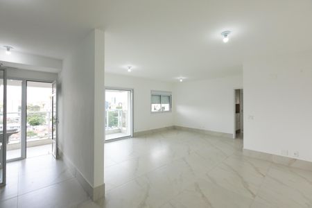 Apartamento para alugar com 90m², 2 quartos e 2 vagasSala