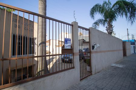 Casa de condomínio para alugar com 56m², 2 quartos e 1 vagaFachada