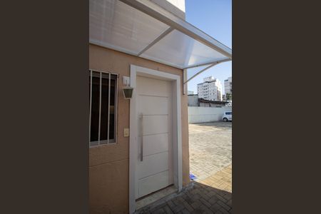Casa de condomínio para alugar com 56m², 2 quartos e 1 vagaHall de entrada