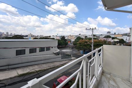 Casa para alugar com 65m², 2 quartos e sem vagaVaranda