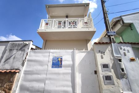 Casa para alugar com 65m², 2 quartos e sem vagaFachada