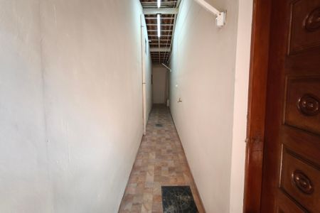 Casa para alugar com 65m², 2 quartos e sem vagaCorredor 