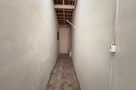 Casa para alugar com 65m², 2 quartos e sem vagaCorredor 