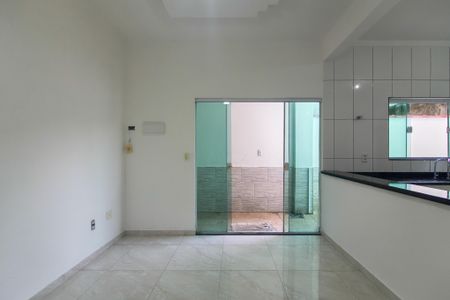 Casa para alugar com 100m², 2 quartos e sem vagaSala