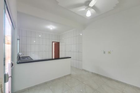 Sala de casa para alugar com 2 quartos, 100m² em Balneario Japurá, Praia Grande