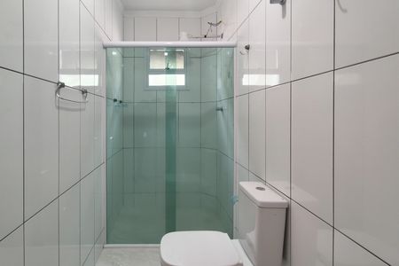 Casa para alugar com 100m², 2 quartos e sem vagaBanheiro da Suíte