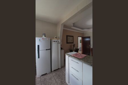 Casa à venda com 200m², 6 quartos e 3 vagasCozinha e Copa