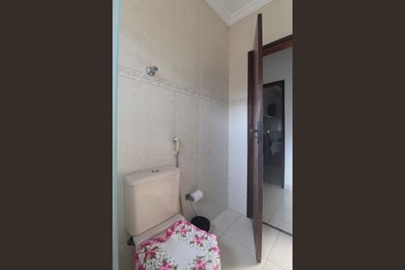 Casa à venda com 200m², 6 quartos e 3 vagasBanheiro Social 2