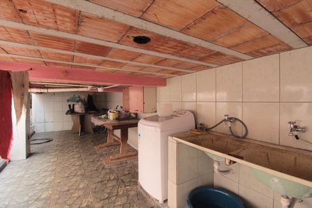 Casa à venda com 200m², 6 quartos e 3 vagasÁrea de Serviço