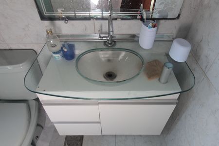 Casa à venda com 200m², 6 quartos e 3 vagasBanheiro Social 1