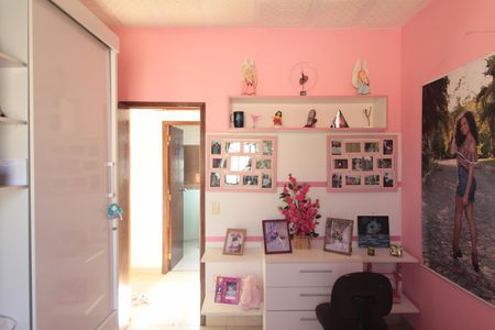 Casa à venda com 200m², 6 quartos e 3 vagasQuarto 3