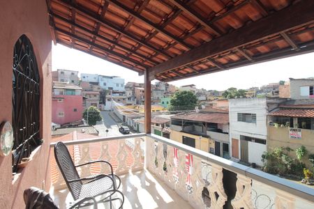 Casa à venda com 200m², 6 quartos e 3 vagasVaranda