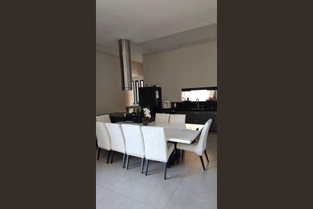 Casa para alugar com 315m², 5 quartos e 2 vagasCozinha