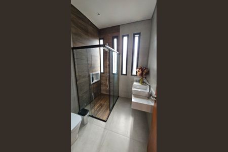 Casa para alugar com 315m², 5 quartos e 2 vagasBanheiro