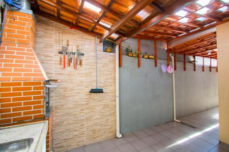 Casa à venda com 137m², 3 quartos e 2 vagasÁrea de serviço/Espaço gourmet