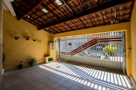 Casa à venda com 137m², 3 quartos e 2 vagasGaragem