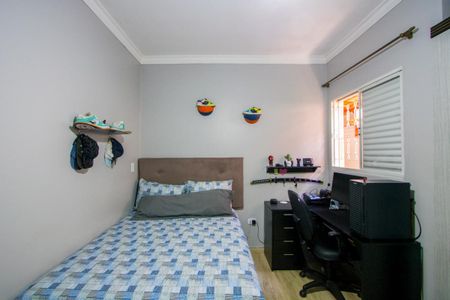 Casa à venda com 137m², 3 quartos e 2 vagasQuarto 2