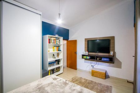 Casa à venda com 137m², 3 quartos e 2 vagasQuarto 1 - Suíte