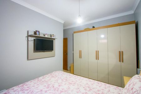 Casa à venda com 137m², 3 quartos e 2 vagasQuarto 2