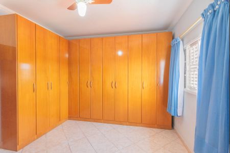 Casa para alugar com 275m², 5 quartos e 4 vagasSuíte