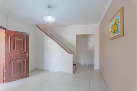 Casa para alugar com 275m², 5 quartos e 4 vagasSala