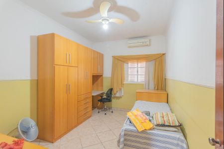 Casa para alugar com 275m², 5 quartos e 4 vagasQuarto 1