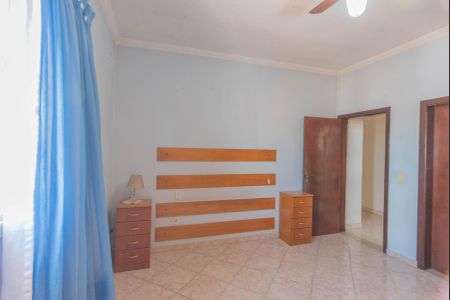 Casa para alugar com 275m², 5 quartos e 4 vagasSuíte