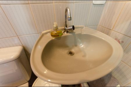Casa à venda com 250m², 4 quartos e 2 vagas Casa à venda com 250m², 4 quartos e 2 vagasSuíte 2 - Banheiro
