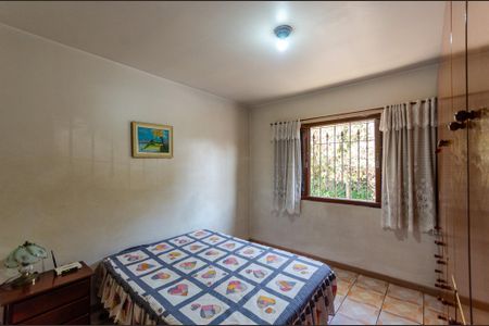 Casa à venda com 250m², 4 quartos e 2 vagas Casa à venda com 250m², 4 quartos e 2 vagasQuarto 2