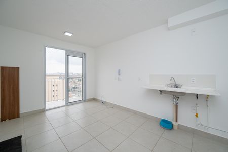 Studio de kitnet/studio para alugar com 1 quarto, 41m² em Jardim Itacolomi, São Paulo