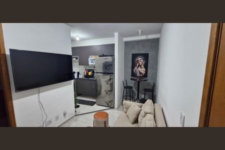 Sala de apartamento para alugar com 2 quartos, 37m² em Recanto das Rosas, Osasco
