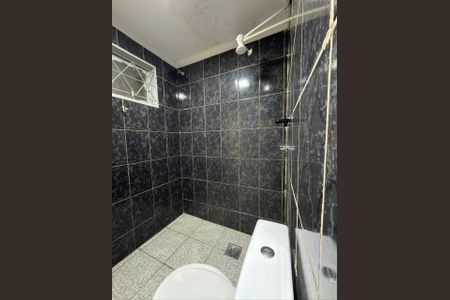 Apartamento para alugar com 60m², 2 quartos e sem vagaBanheiro
