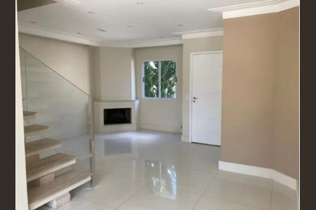 Casa de condomínio para alugar com 110m², 3 quartos e 2 vagasSala