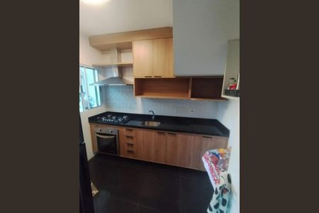 Casa de condomínio para alugar com 110m², 3 quartos e 2 vagasCozinha